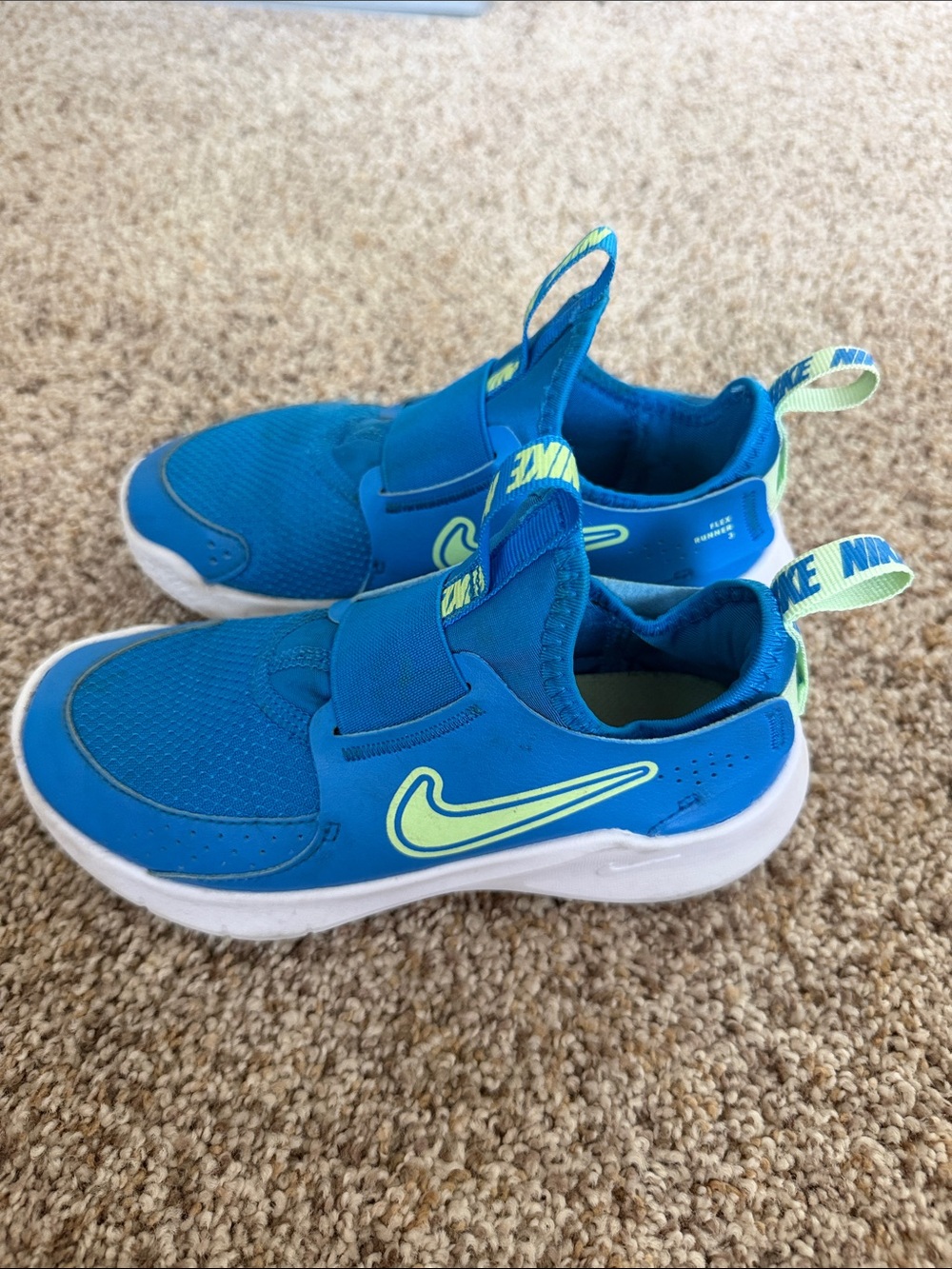 Nike boys sneakers